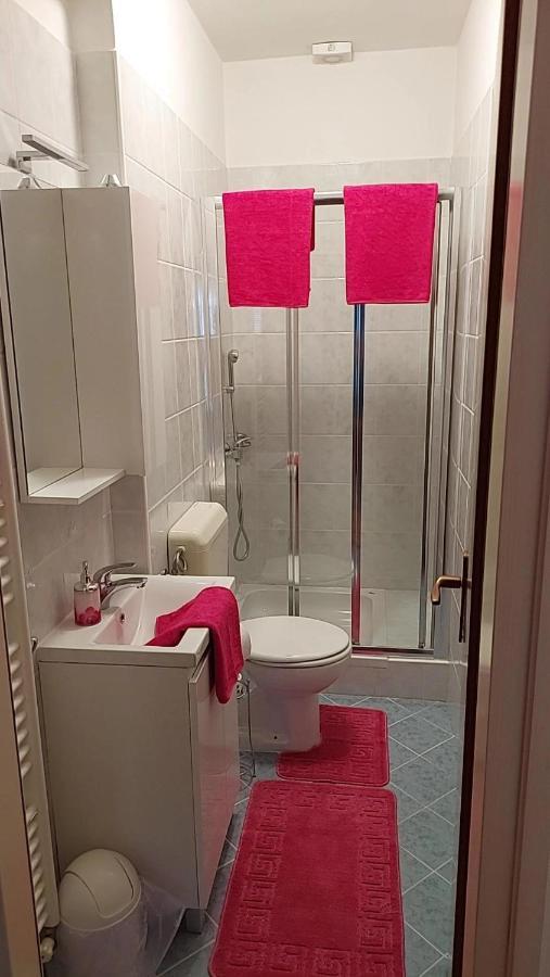 Apartmani Katarina Mundanije Kültér fotó