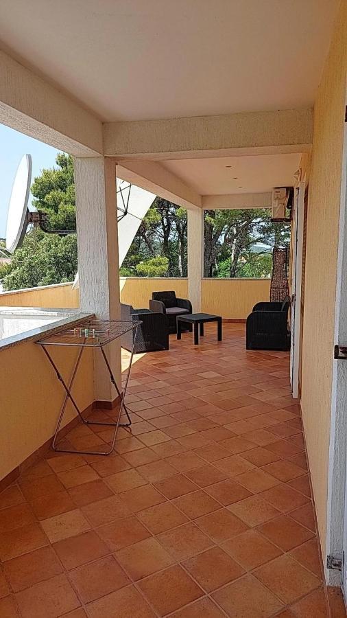 Apartmani Katarina Mundanije Kültér fotó