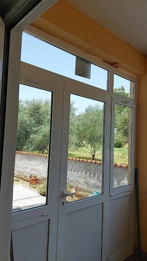 Apartmani Katarina Mundanije Kültér fotó